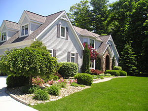 Landscapers and Lawncare Services in Carthage, IL